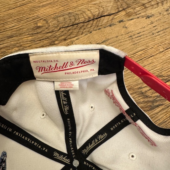 Preowned Houston Rockets Mitchell & Ness Ball Cap Hat NBA Basketball OSFM - Picture 5 of 5